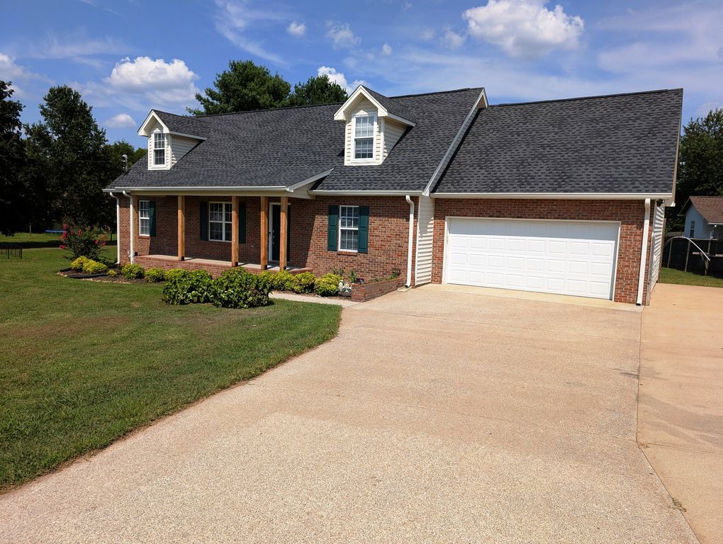 2627 Galahad Dr, Murfreesboro, TN 37127