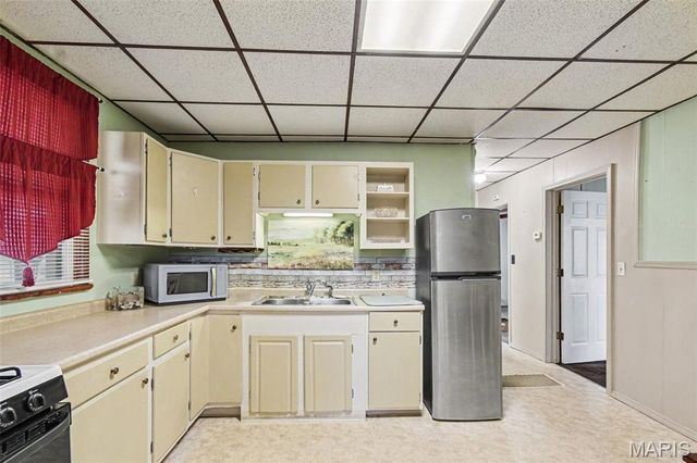 412 State Street, Dupo, IL 62239