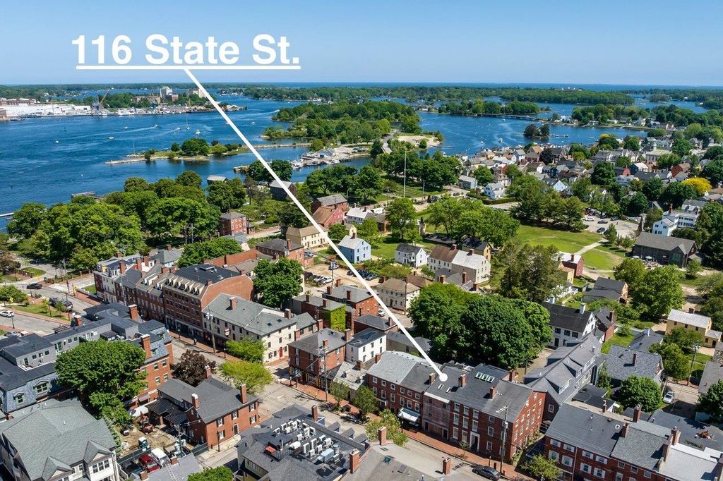 Image 1 of property listing at 116 State Street # 2, Portsmouth, NH 03801
