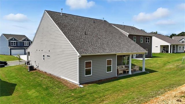 106 Sunflower Lane, Calhoun, GA 30701