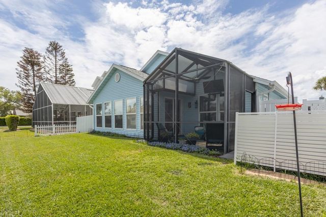33 BEDFORD DRIVE, Palm Coast, FL 32137