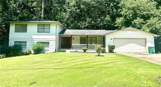 3221 Goldenchain Drive, Lithonia, GA 30038