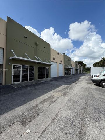 10601 NW 122nd St 20, Medley, FL 33178