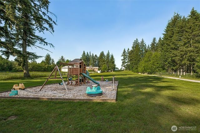1708 210th Avenue E, Bonney Lake, WA 98391