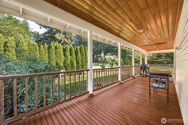 1708 210th Avenue E, Bonney Lake, WA 98391
