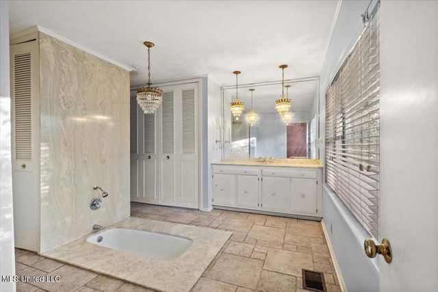 4545 Meadowhill Drive, Jackson, MS 39206