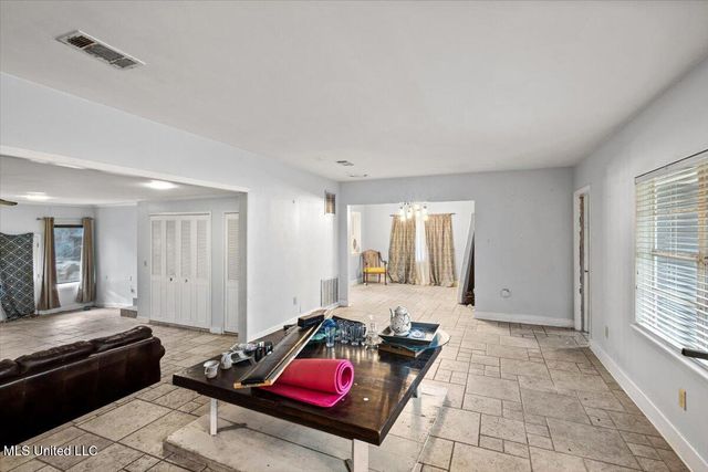 4545 Meadowhill Drive, Jackson, MS 39206