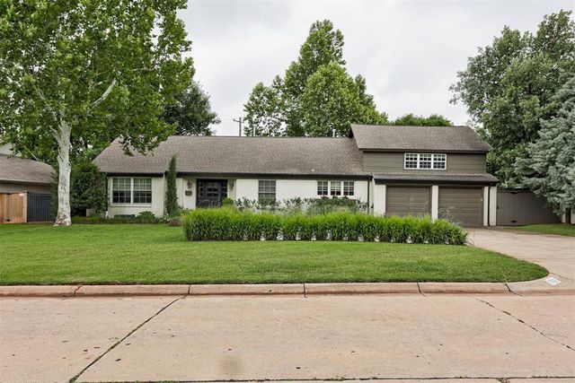 1118 Glenwood Avenue, Nichols Hills, OK 73116