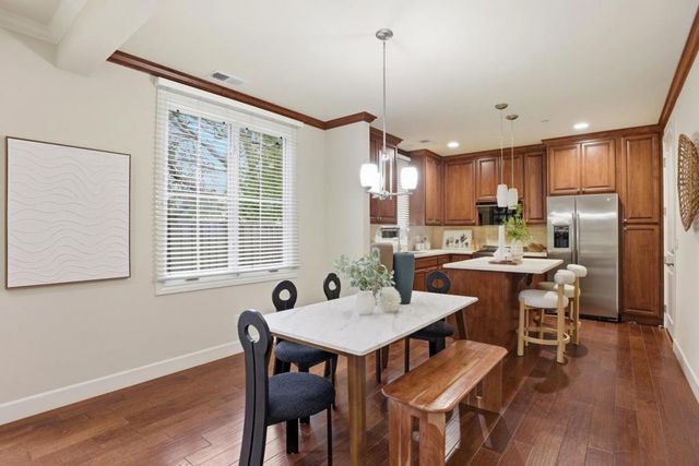 15 Ludina Way, Redwood City, CA 94061