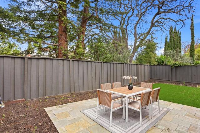 15 Ludina Way, Redwood City, CA 94061