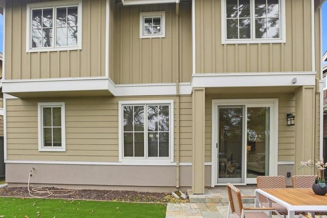 15 Ludina Way, Redwood City, CA 94061