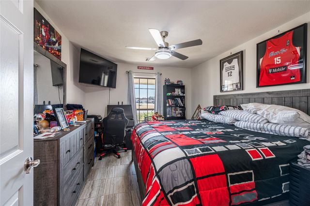 3408 Bastian Road, Dickinson, TX 77539