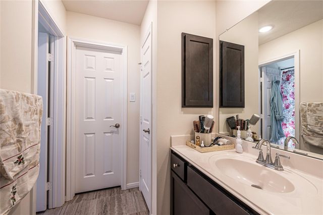 3408 Bastian Road, Dickinson, TX 77539