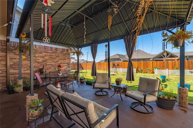 3408 Bastian Road, Dickinson, TX 77539