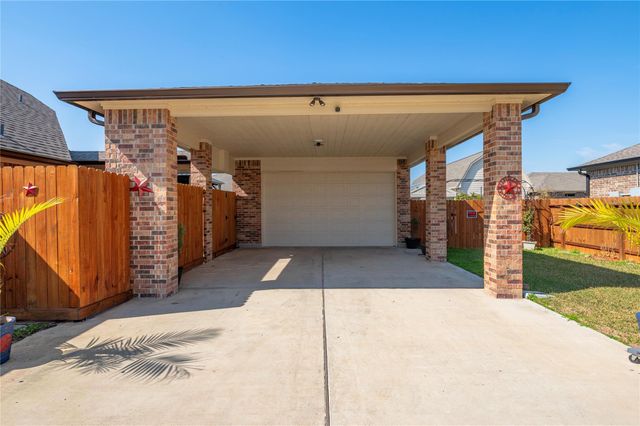 3408 Bastian Road, Dickinson, TX 77539