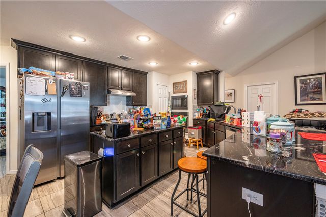 3408 Bastian Road, Dickinson, TX 77539