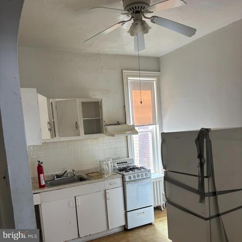 5029 N 10TH ST, Philadelphia, PA 19141