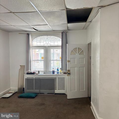 5029 N 10TH ST, Philadelphia, PA 19141