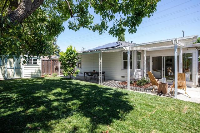 134 Nimitz Avenue, Redwood City, CA 94061