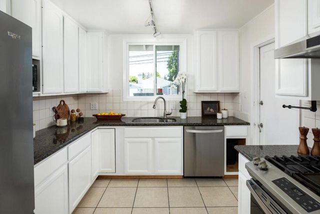 134 Nimitz Avenue, Redwood City, CA 94061