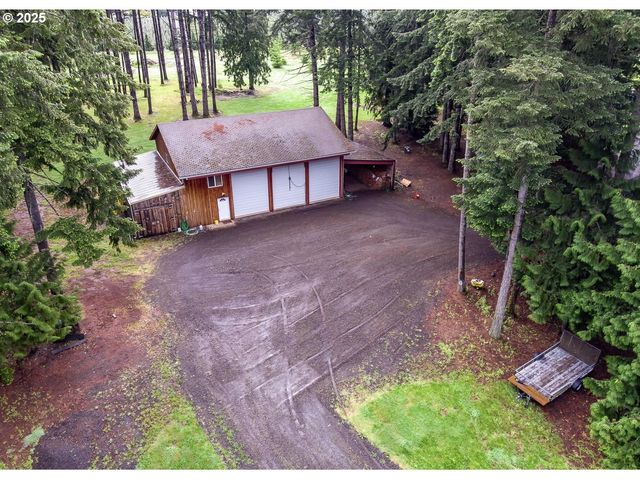 34809 Se COUPLAND Rd, Estacada, OR 97023