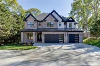 2739 South Waterworks Drive, Buford, GA 30519