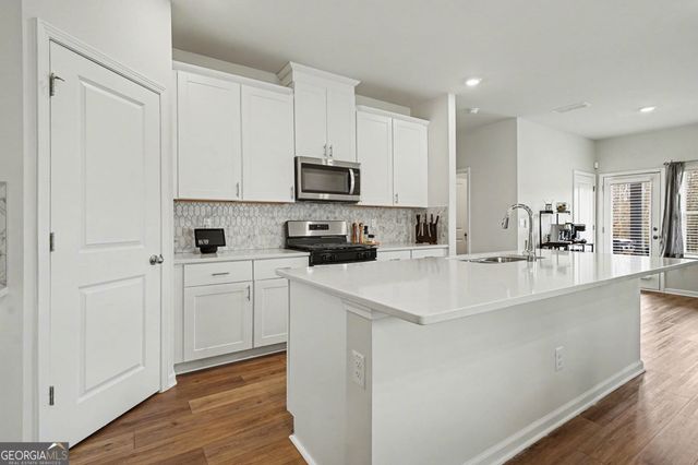 2448 Rocky City Lane, Snellville, GA 30078