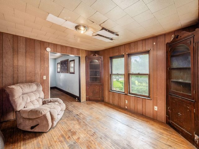 324 Wrexham Avenue, Columbus, OH 43223