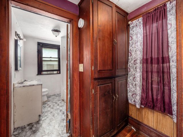 324 Wrexham Avenue, Columbus, OH 43223