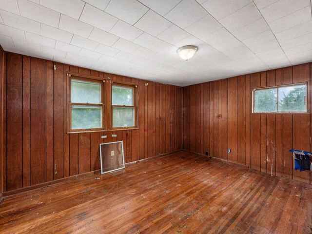 324 Wrexham Avenue, Columbus, OH 43223