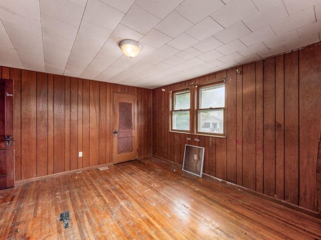 324 Wrexham Avenue, Columbus, OH 43223
