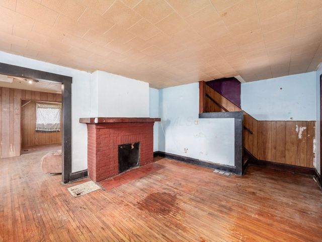 324 Wrexham Avenue, Columbus, OH 43223