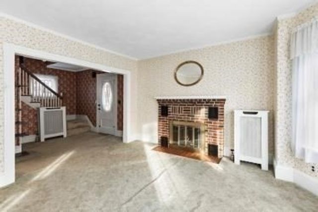 311 Moraine St, Brockton, MA 02301