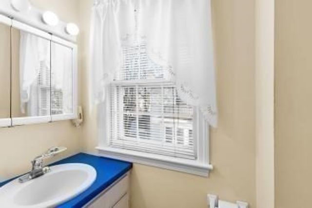 311 Moraine St, Brockton, MA 02301