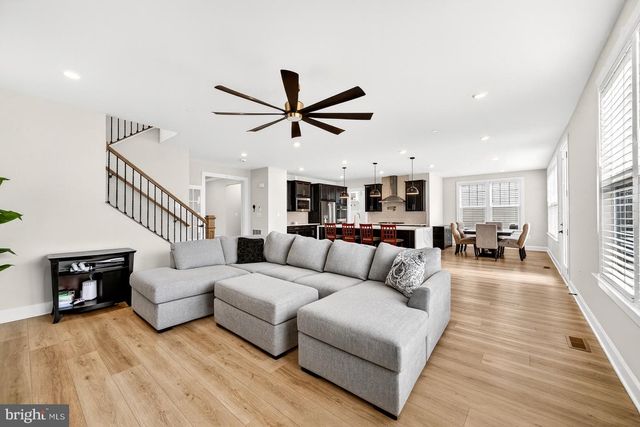 7973 LAWNDALE CIR, Columbia, MD 21044