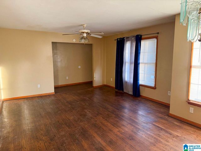 604 40TH PLACE, Fairfield, AL 35064