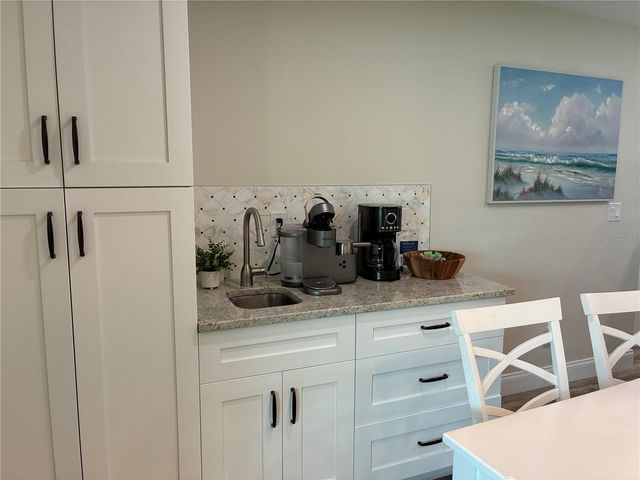 5240 SEMINOLE COURT, Cape Coral, FL 33904