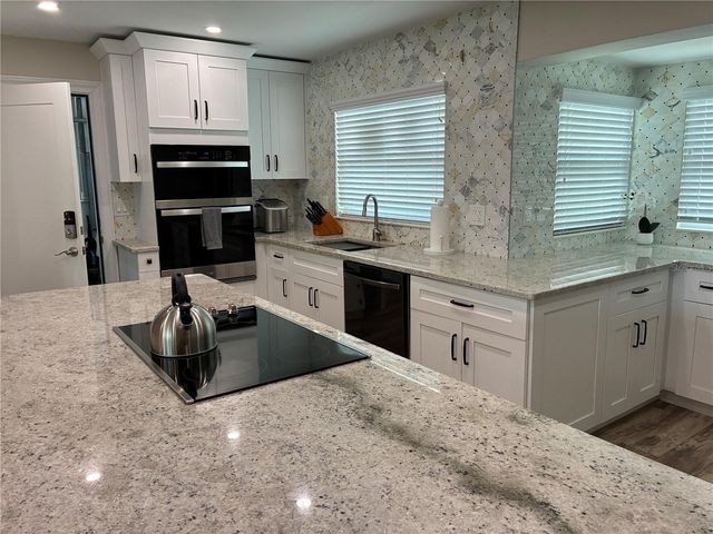 5240 SEMINOLE COURT, Cape Coral, FL 33904