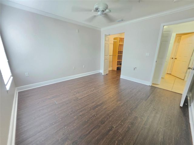 8926 MANOR LOOP 102, Lakewood Ranch, FL 34202