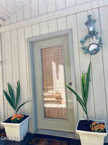 29901 Skyline Drive, Tehachapi, CA 93561