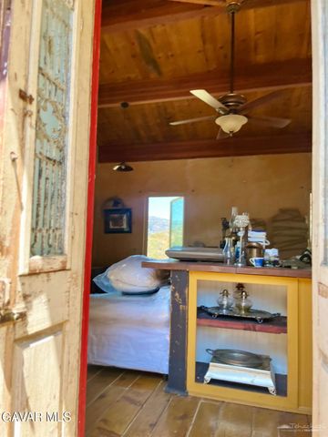29901 Skyline Drive, Tehachapi, CA 93561