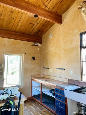 29901 Skyline Drive, Tehachapi, CA 93561