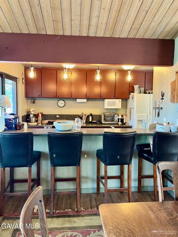 29901 Skyline Drive, Tehachapi, CA 93561