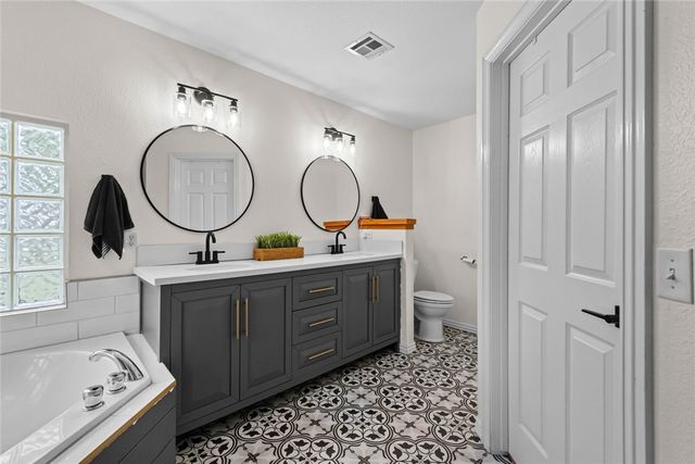 3106 Orchard, Bentonville, AR 72712