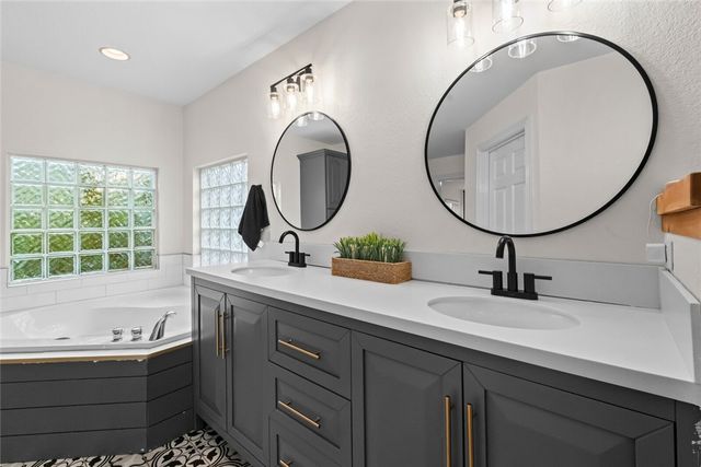 3106 Orchard, Bentonville, AR 72712