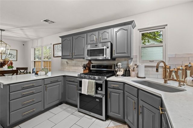 3106 Orchard, Bentonville, AR 72712