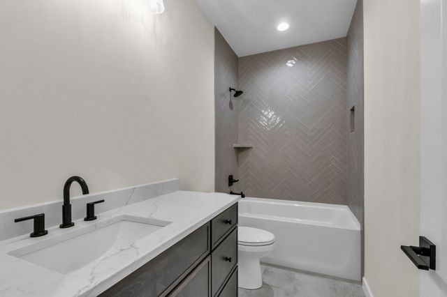 7209 Denton Drive, Christiana, TN 37037