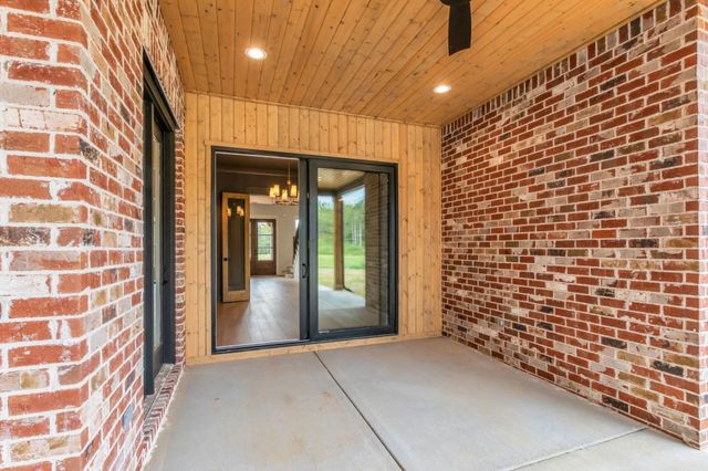 7209 Denton Drive, Christiana, TN 37037