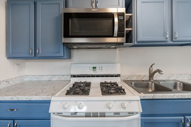 140 W 8710 S, Sandy, UT 84070