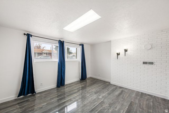 140 W 8710 S, Sandy, UT 84070